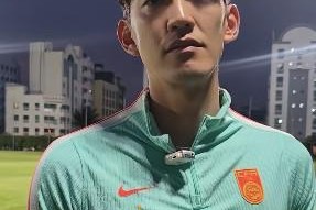 bob半岛体育官方网站-颜骏凌：为武磊百场感到骄傲；李昊很有潜力，会帮他尽快融入