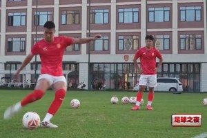 bob半岛体育平台-中甲“本土射手王”完成自我救赎，赛前黄希扬私信向余望：不进决赛不准回来